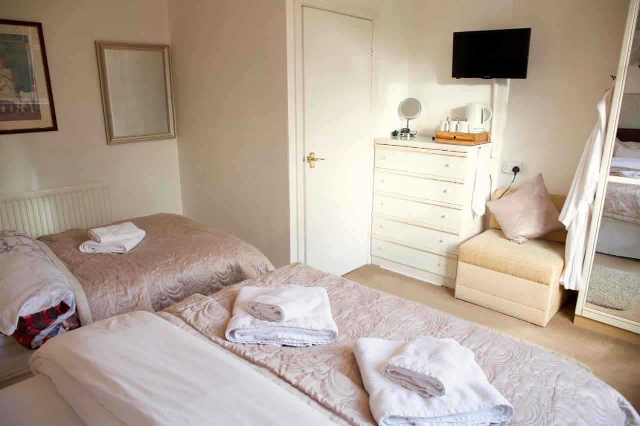 Guest house Marina Scarborough